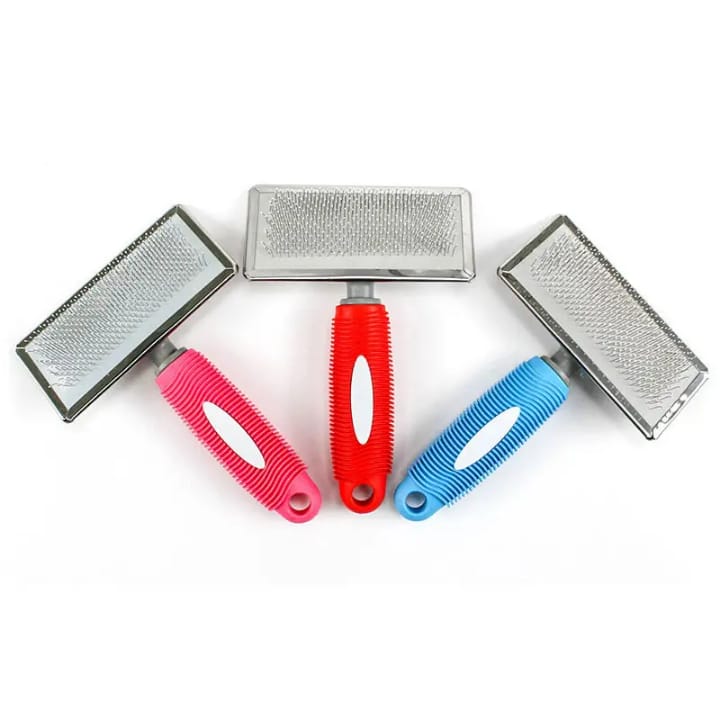 PET COMB STEEL BRUSH (M)