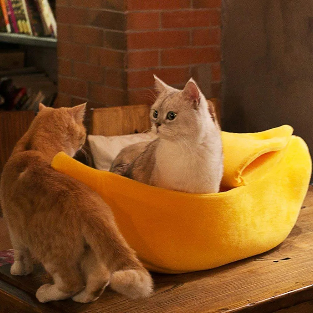Banana Peel Cat Bed - Nap & Play