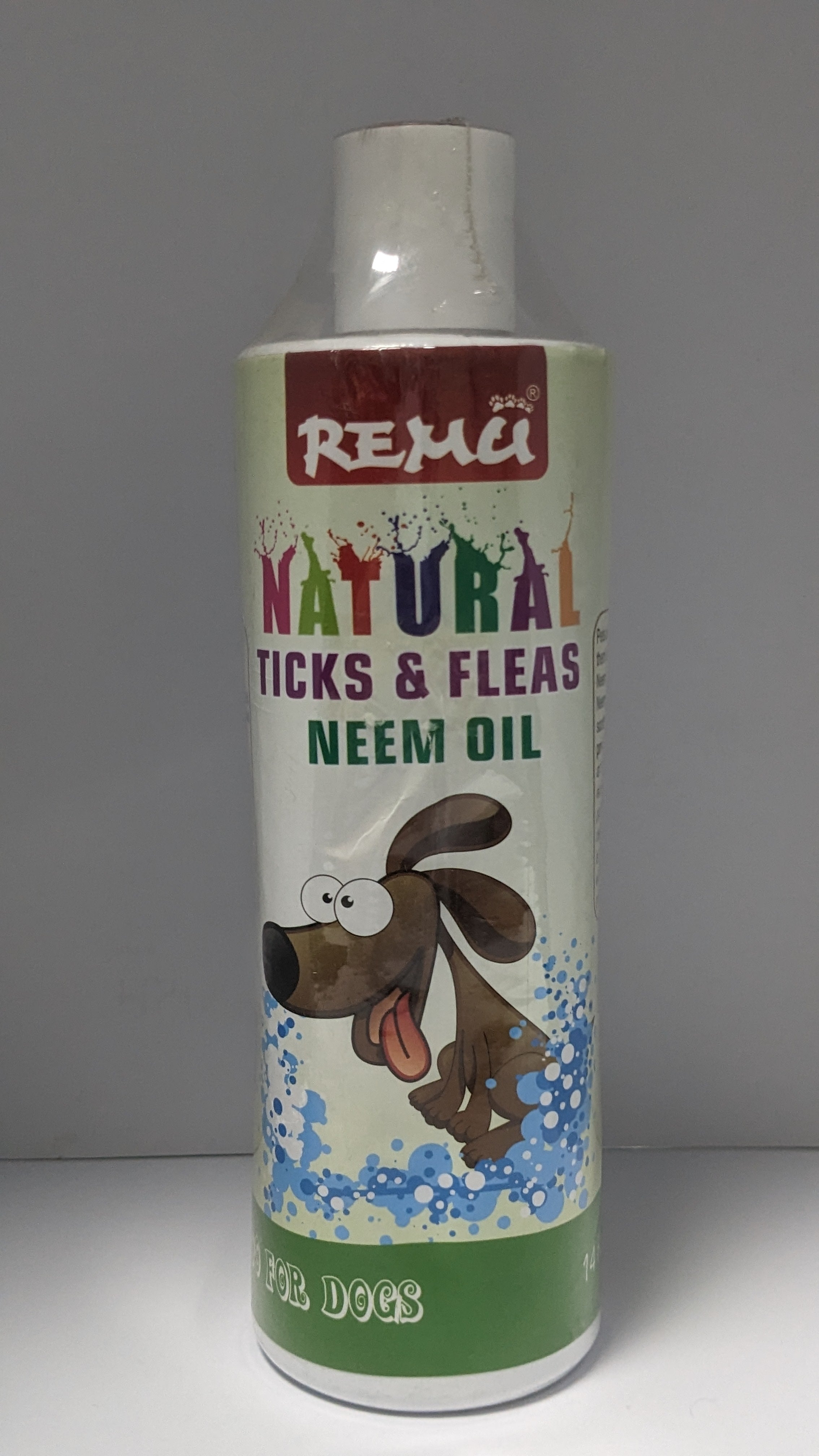 REMU Ticks & Fleas Shampoo For Dogs With Neem Oil